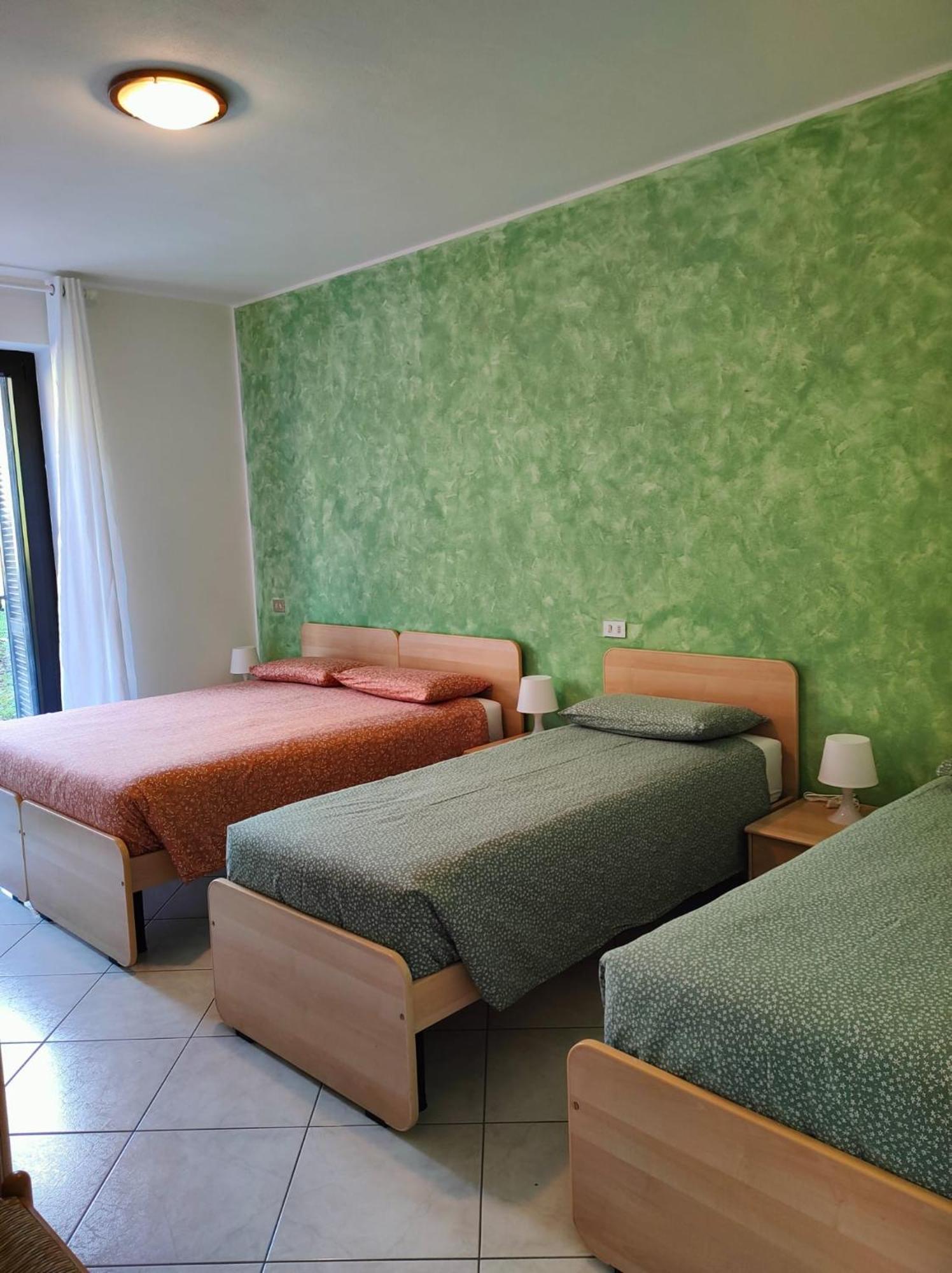 Hotel Del Falco Livo  Buitenkant foto